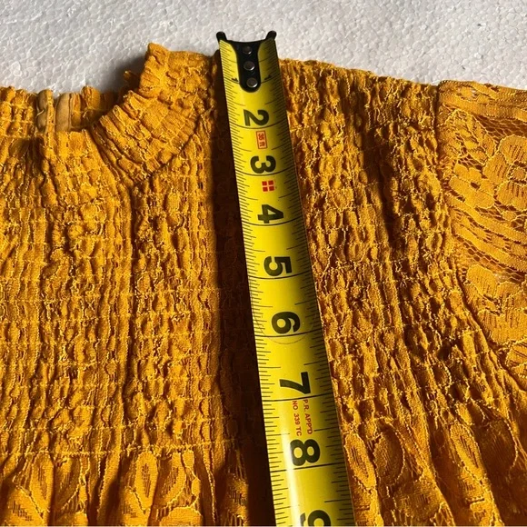 Kate & Mallory Mustard Yellow Lace Blouse with Ruffles-Size 2X - Picture 5 of 16